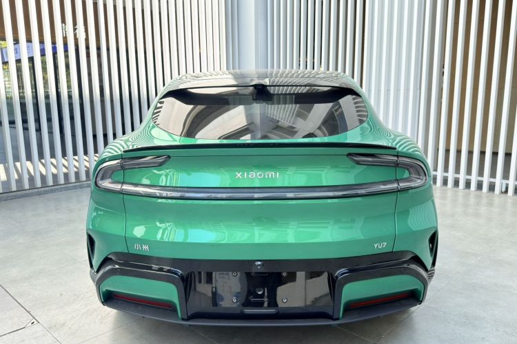 小米汽车 小米YU7 2025款 超长续航四驱Pro版车身外观6005