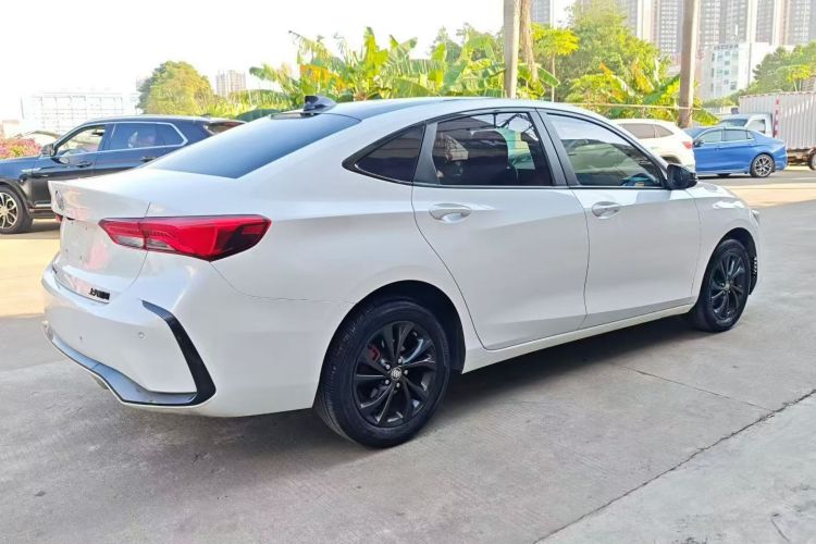 别克 威朗 2023款 Pro GS 猎风版车身外观6008