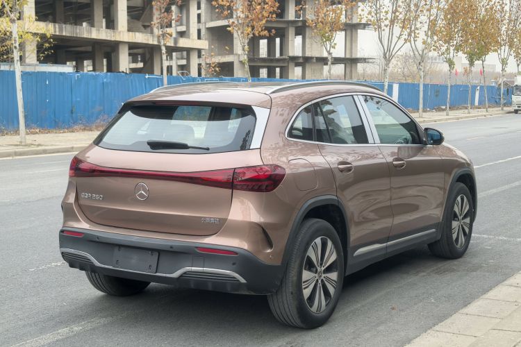 奔驰EQA 2025款 EQA 260车身外观6004