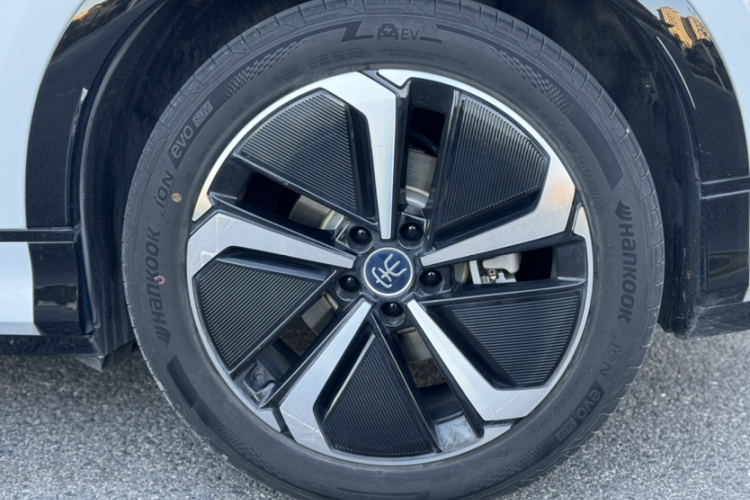 比亚迪 宋L EV 2024款 662km 卓越型车身外观6011