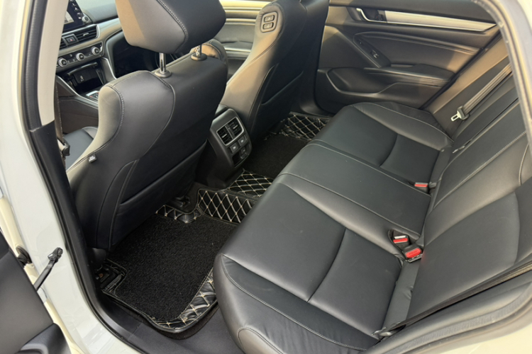 本田 雅阁 2018款 锐·混动 2.0L 锐智版 国VI中控内饰7006