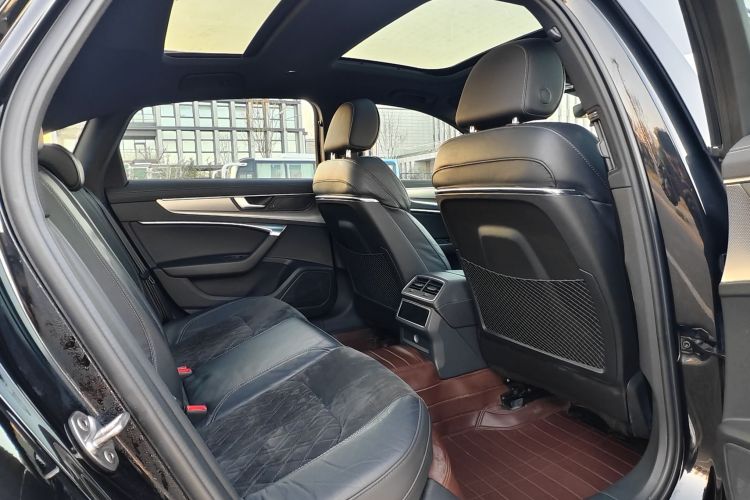 奥迪A6L 2022款 45 TFSI 臻选动感型车身外观6008