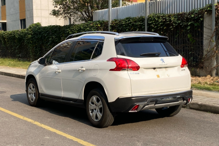 标致2008 2014款 1.6L 自动潮流版车身外观6006