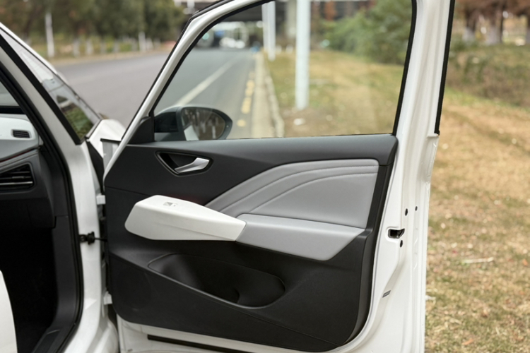 大众ID.3 2025款 聪明款 极智版中控内饰7007