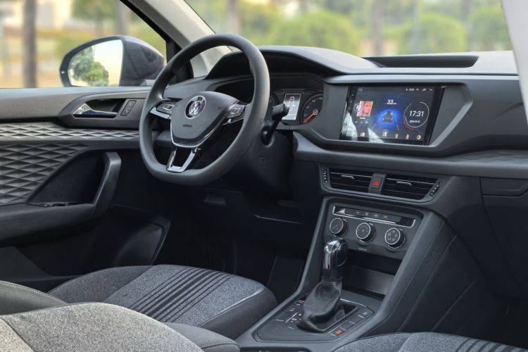 大众 途岳 2019款 280TSI 两驱风尚版 国VI中控内饰7006