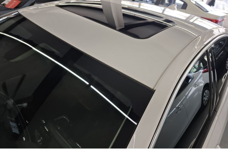 别克 君威 2019款 20T 精英型 国VI车身外观6007