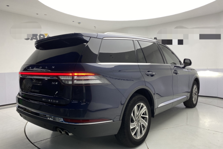 林肯 飞行家 2021款 3.0T V6 四驱尊享版车身外观6001