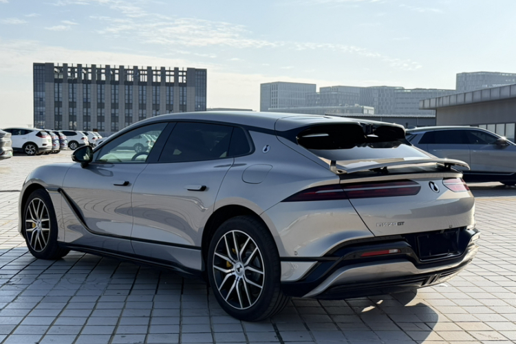 腾势Z9GT 2024款 1100四驱Pro版车身外观6004