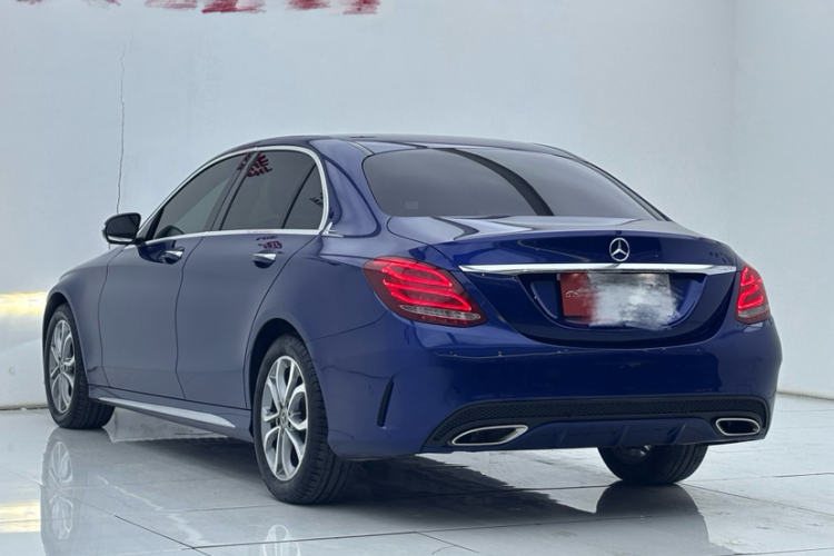 奔驰C级 2018款 C 180 L 时尚型运动版车身外观6004