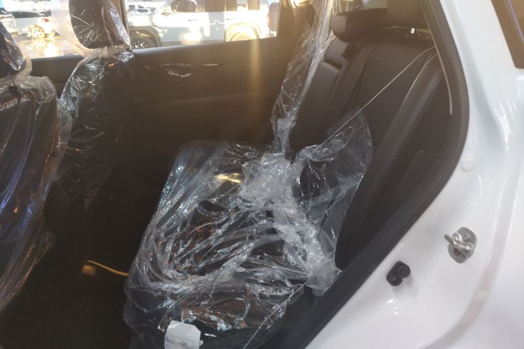 日产 奇骏 2023款 经典 2.0L 两驱智联臻享版中控内饰7003