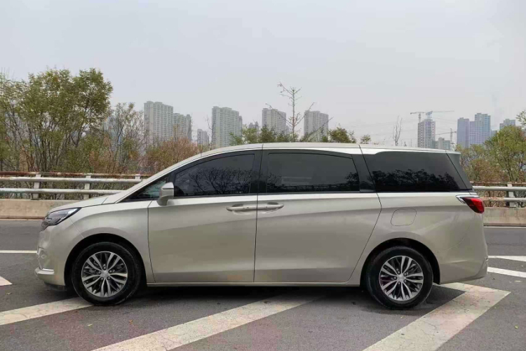 别克GL8 2022款 ES陆尊 653T 舒适型车身外观6006