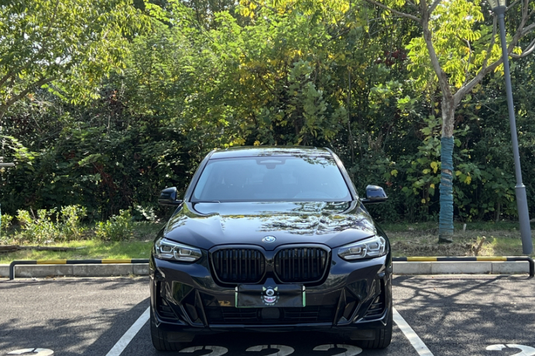 宝马iX3 2023款 领先型车身外观6006