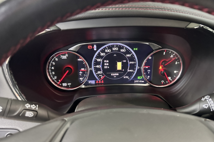 雪佛兰 开拓者 2020款 RS 650T Twin-Clutch四驱7座 擎版中控内饰15