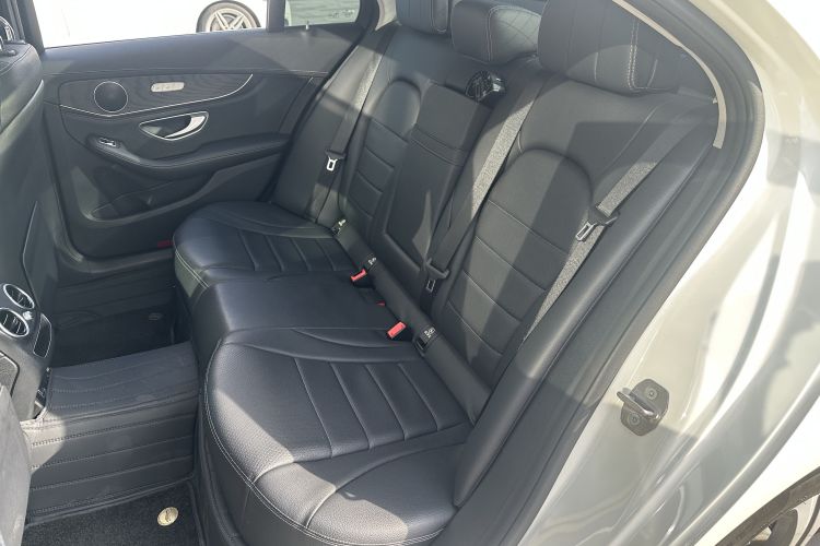 奔驰C级 2020款 C 260 L 运动版中控内饰7008