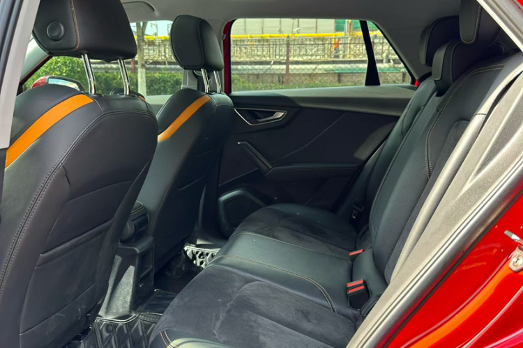 奥迪Q2L e-tron 2022款 Q2L e-tron 纯电智享型中控内饰7001