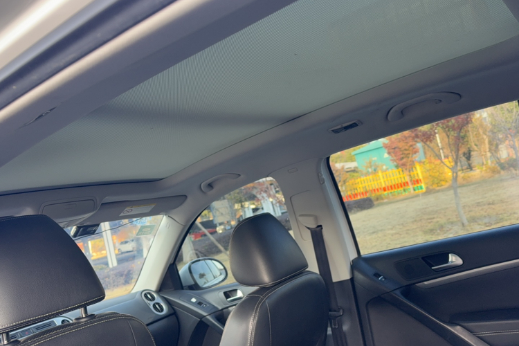 大众 途观 2016款 300TSI 自动两驱豪华版局部细节22