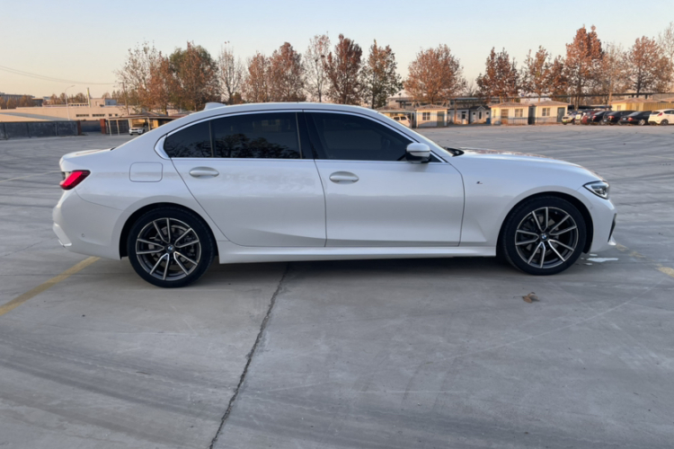 宝马3系 2021款 改款二 325Li M运动套装车身外观6001