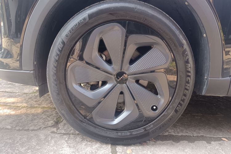 星途瑶光 2023款 400T 四驱奢享版车身外观6004