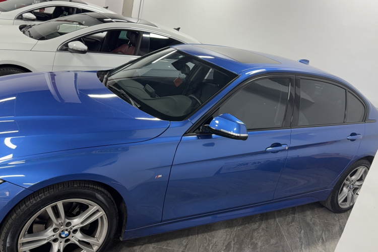 宝马3系 2017款 320Li M运动型车身外观6006