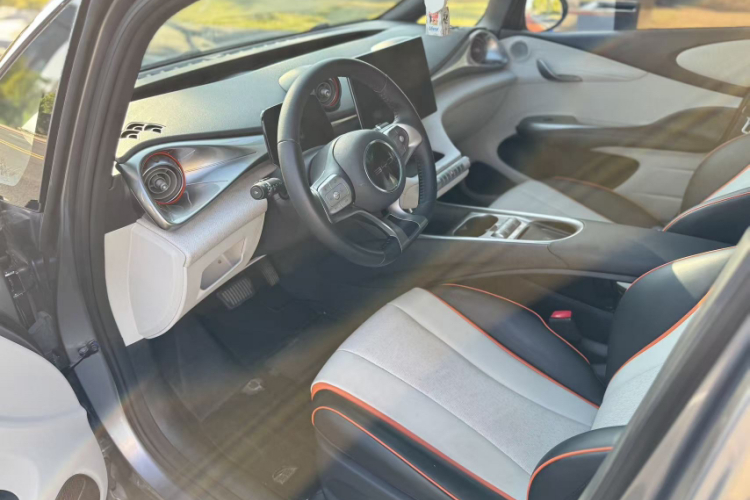 比亚迪 海豚 2021款 405km 时尚版中控内饰7002