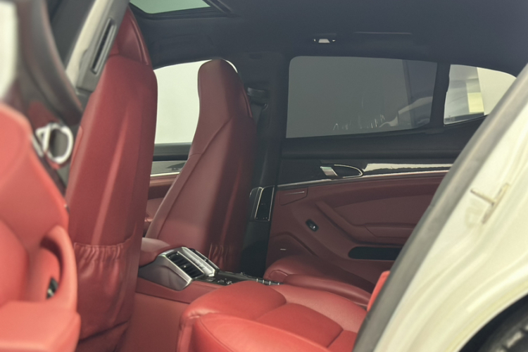 保时捷 2016款 Panamera Edition 3.0T中控内饰7010