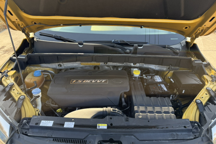 广汽传祺 传祺GS3 2017款 150N 自动精英版中控内饰7002