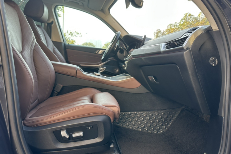 宝马X5(进口) 2020款 xDrive30i X设计套装中控内饰7007