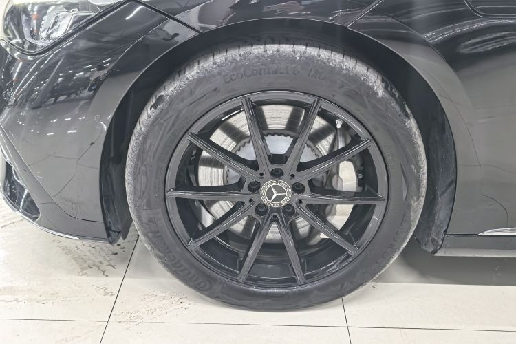 奔驰EQE 2022款 350 先锋版车身外观6007