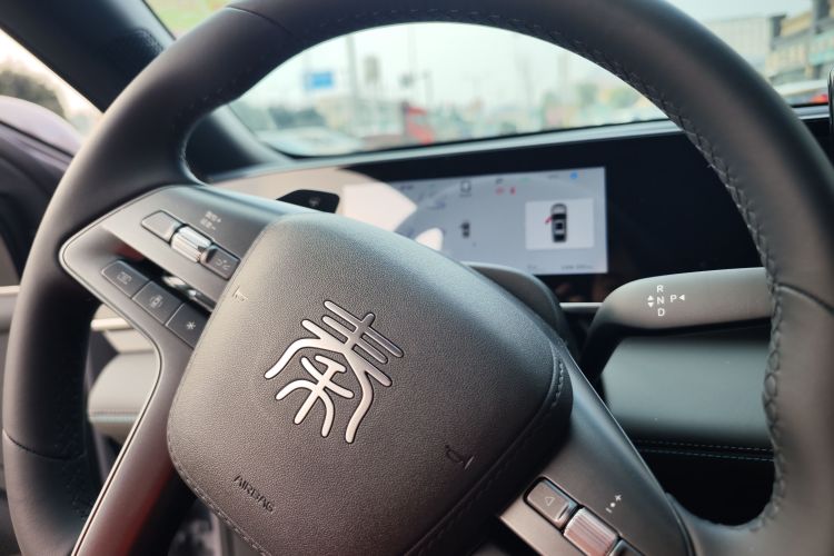 比亚迪 秦L 2026款 DM-i 128KM领先型中控内饰7002