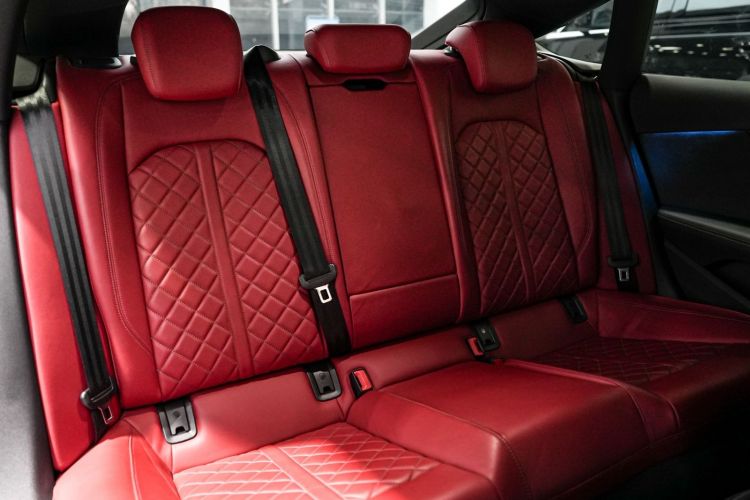 奥迪S5 2022款 S5 3.0T Sportback中控内饰7010