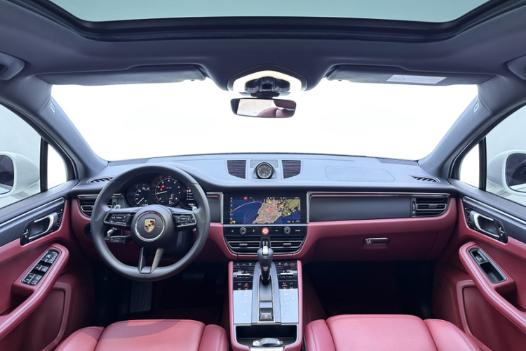 保时捷 2022款 Macan 2.0T中控内饰7008