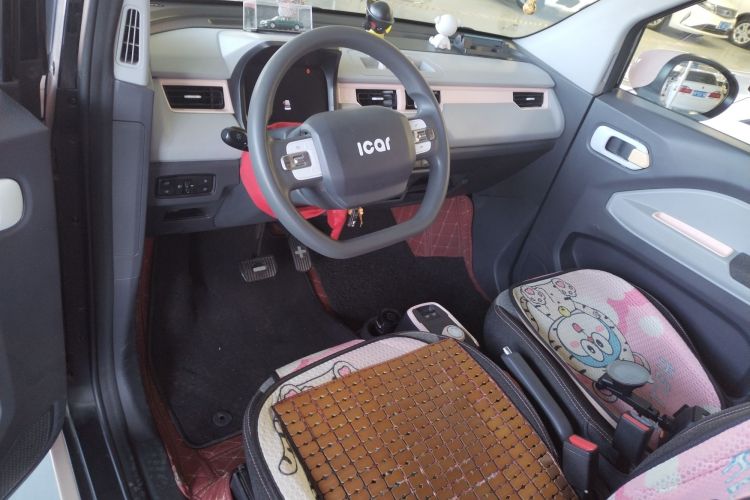 奇瑞新能源 QQ冰淇淋 2022款 170km 圣代 磷酸铁锂中控内饰7002