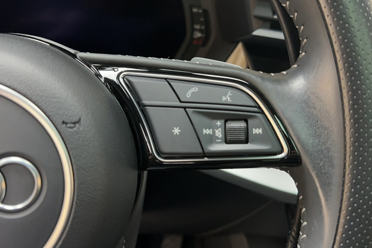 奥迪A3 2021款 Sportback 35 TFSI 时尚运动型中控内饰7006