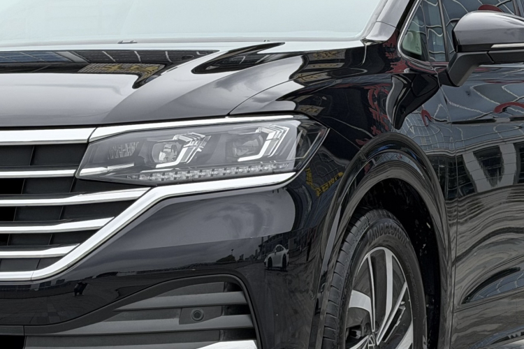 大众 威然 2022款 380TSI 尊驰版局部细节36