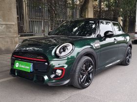 MINI 2017款 2.0T COOPER S 赛车控 五门版