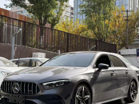 奔驰A级AMG 2024款 AMG A 35 L 4MATIC