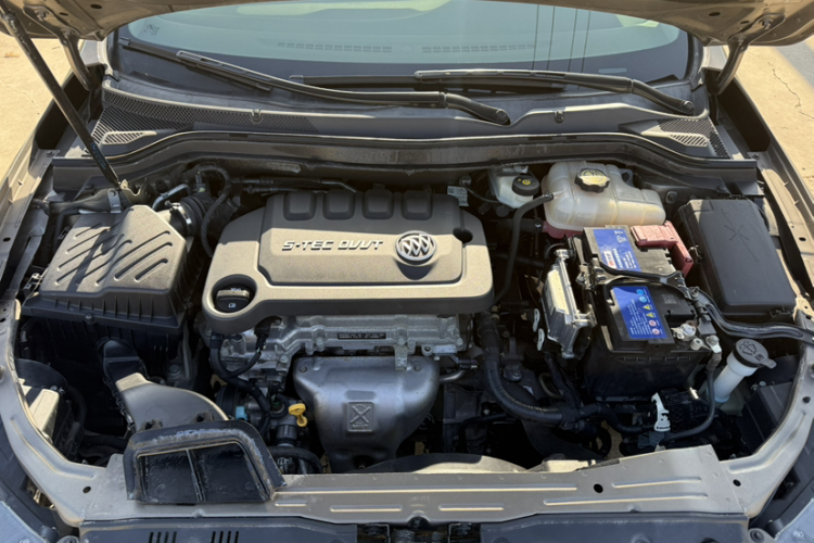 别克 英朗 2016款 15N 自动精英型车身外观6003