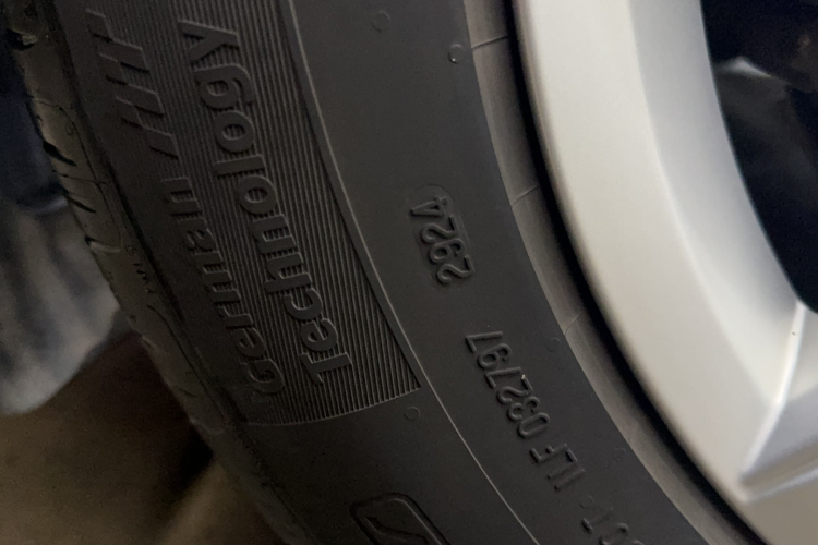 沃尔沃XC60 2022款 B5 四驱智逸豪华版车身外观6001