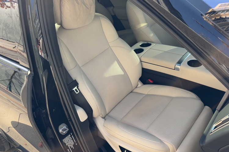 理想汽车 理想L8 2023款 Pro局部细节41