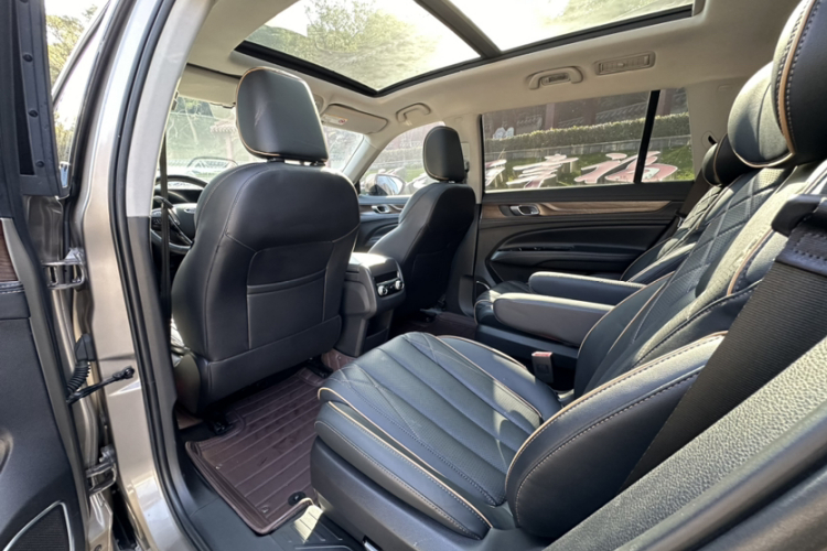 福特 领裕 2021款 EcoBoost 225 尊领型 6座中控内饰7005