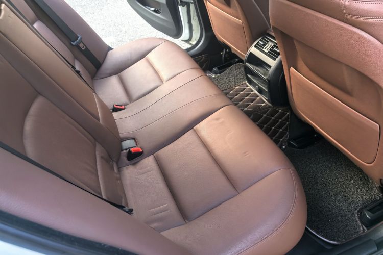 宝马5系(进口) 2015款 520i 典雅型中控内饰7003