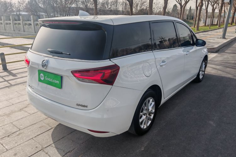 别克GL6 2019款 18T 6座精英型 国V车身外观6003