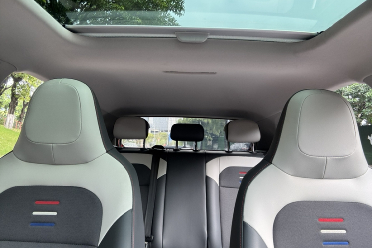 大众 Polo 2019款 Plus 1.5L 自动全景乐享版中控内饰7002