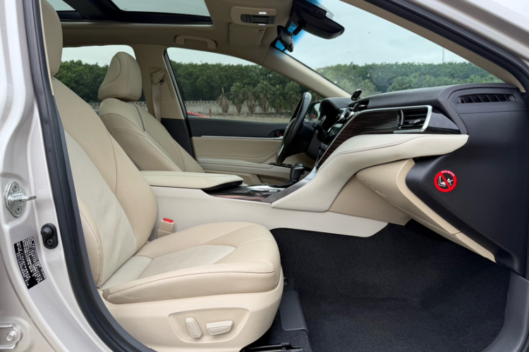 丰田 凯美瑞 2019款 2.5G 豪华版 国VI局部细节41