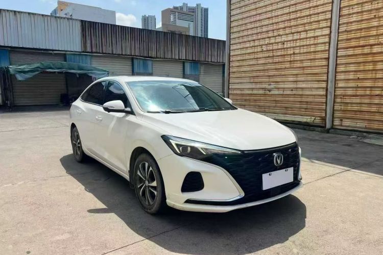 长安 逸动 2021款 PLUS 蓝鲸NE 1.4T GDI DCT尊贵型车身外观6002
