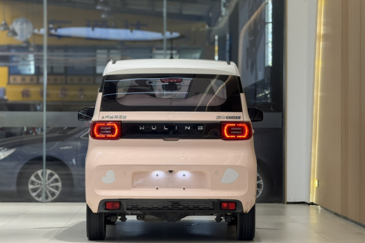 五菱汽车 宏光MINIEV 2021款 马卡龙臻享款 三元锂车身外观6001