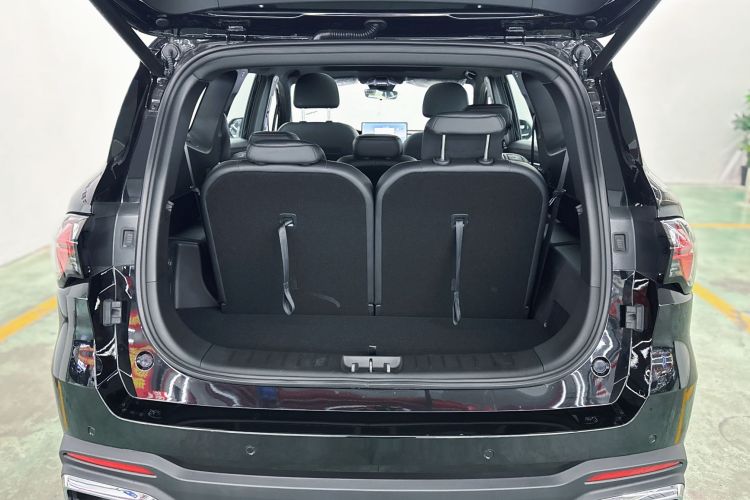 吉利汽车 豪越L 2024款 2.0T DCT尊贵型中控内饰7007