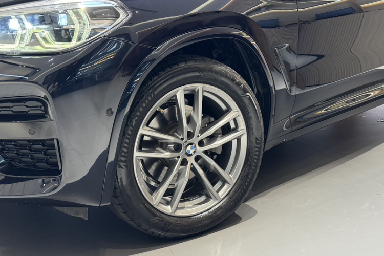 宝马X3 2019款 xDrive25i M运动套装车身外观6008