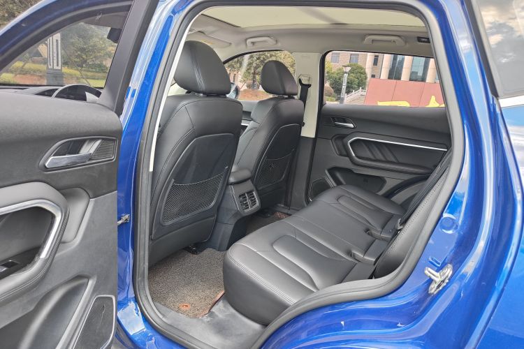 哈弗H6 2017款 红标 2.0T 自动两驱智尚型中控内饰7005