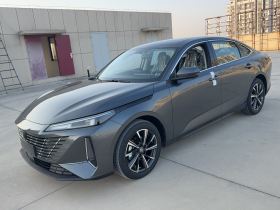 长安 逸动 2025款 蓝鲸 1.5T 500Bar尊贵型